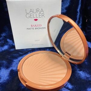 Laura Geller Baked Matte Bronzer shade Deep